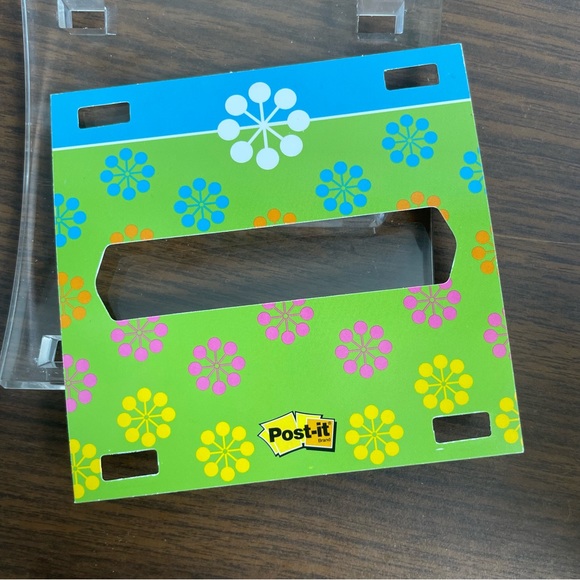 Pop Up Post-It Note Dispenser - Picture 9 of 9